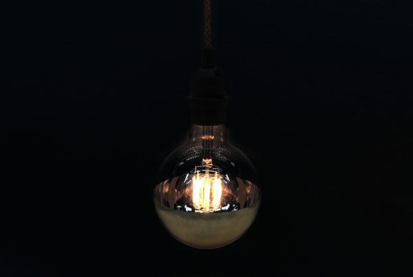 BOMBILLA SERIE AMBAR GLOBO 95MM - 8435599401099